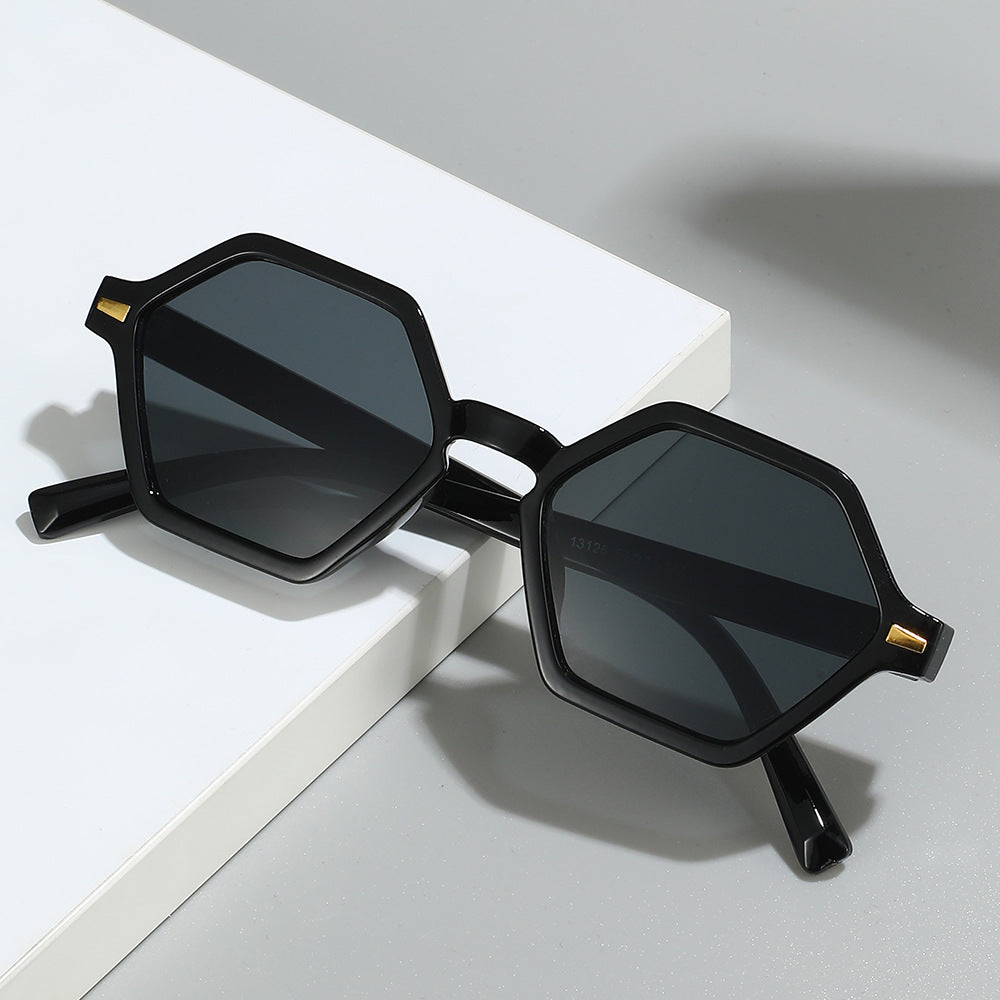 American retro multilateral small frame sunglasses. simple decorative selfie glasses. the same sunshade sunglasses for overseas live broadcasts